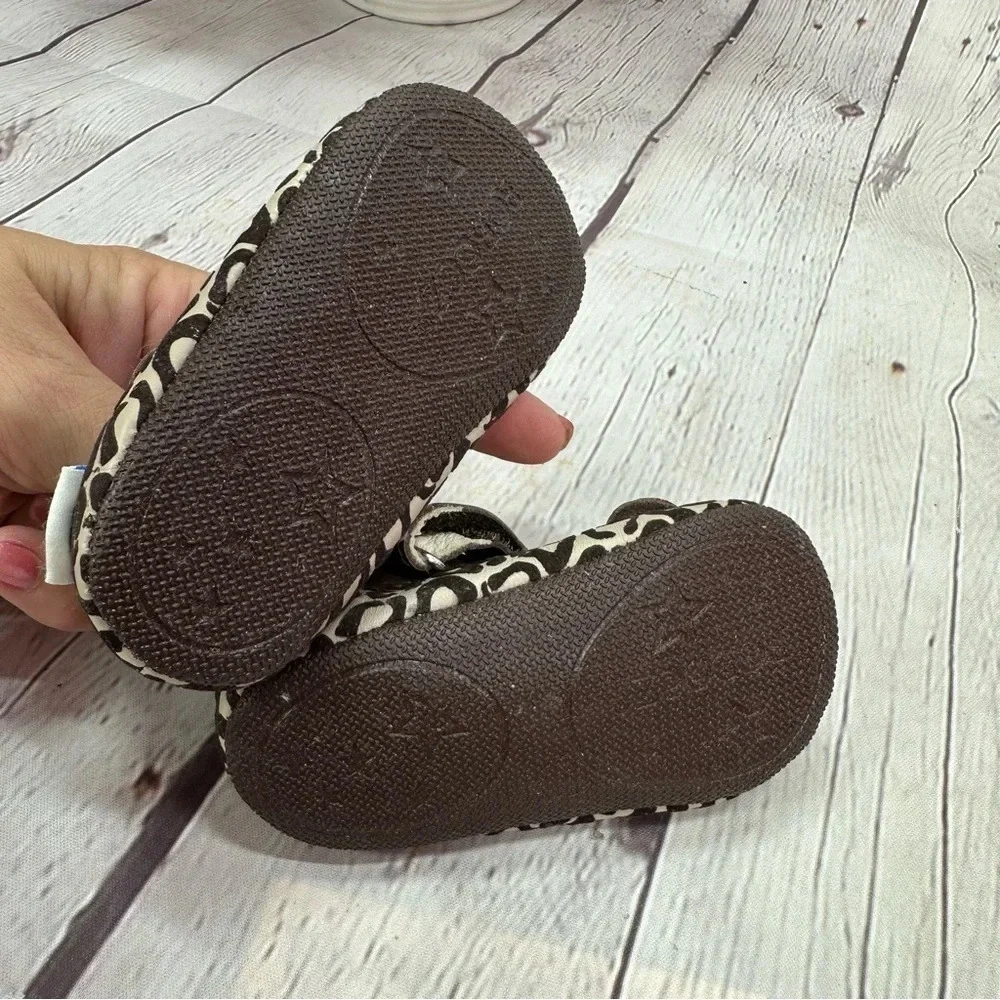 robeez mini shoes 3D leopard sandstone sz 2 leather animal print infant baby